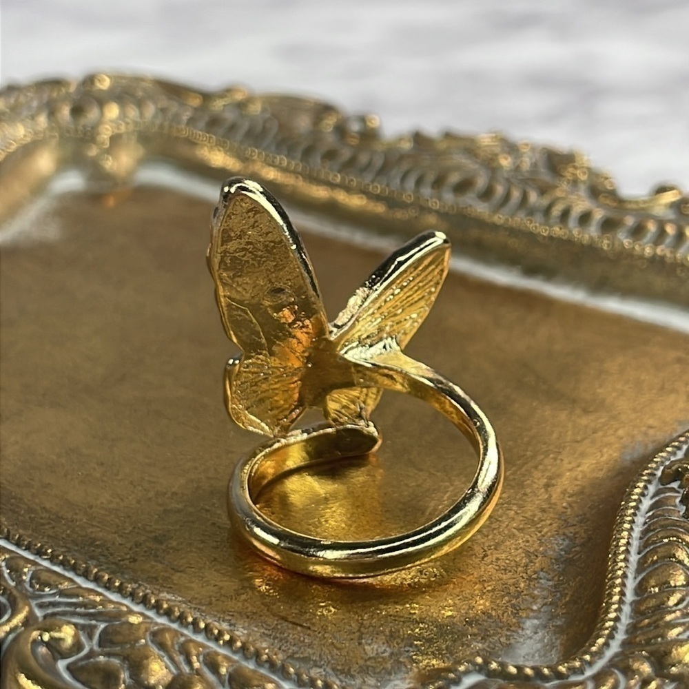 Butterfly Gold Ring - Picture 4 of 6